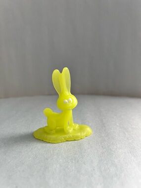 SMURFS THE LOST VILLAGE BUNNY RABBIT FIGURE